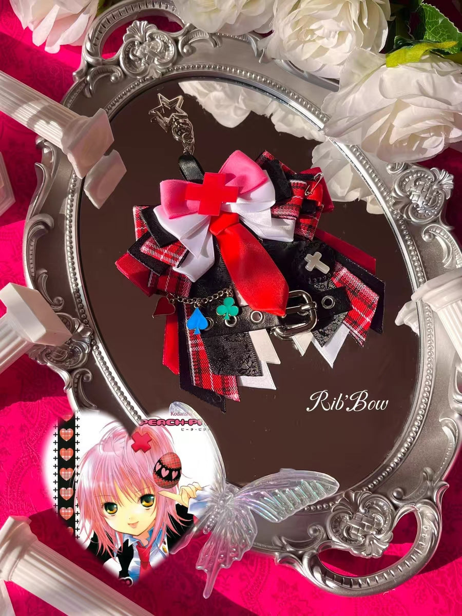 Hinamori Amu bow